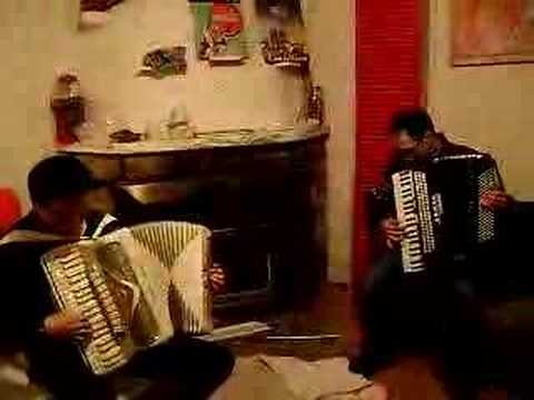 Accordion Duo 西班牙斗牛士 手风琴二重奏　张会长和国际友人